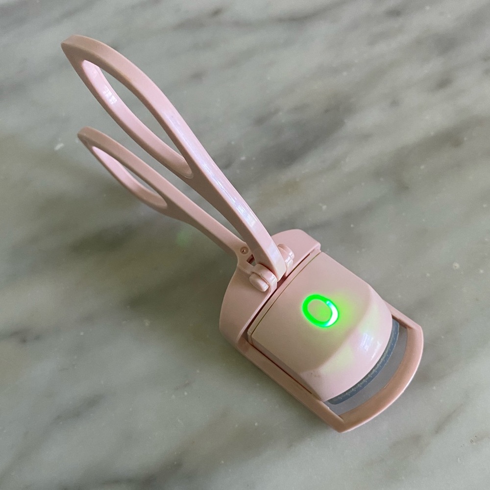 Electric Heated Eyelash Curler